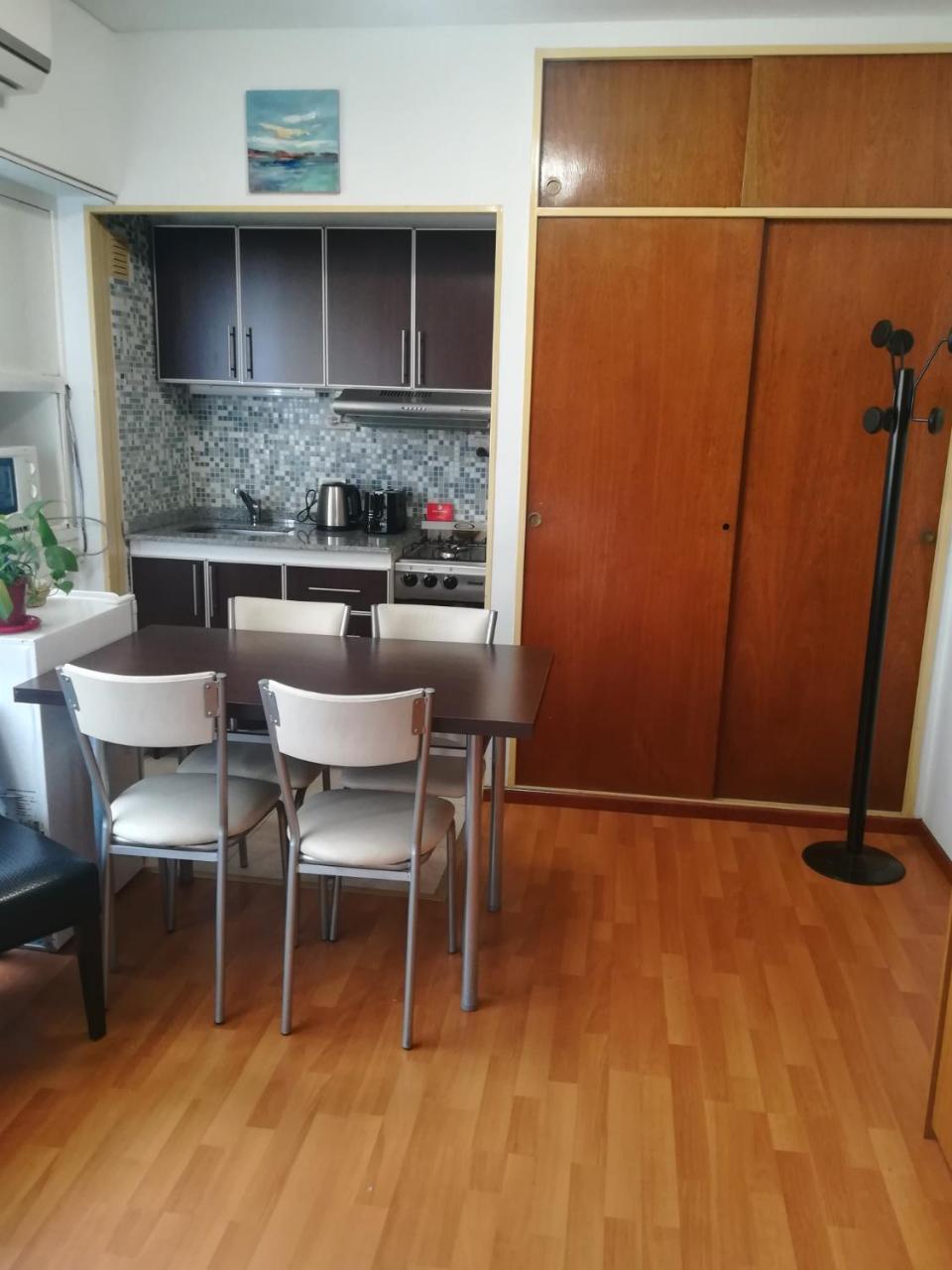 Recoleta, Gran Ubicacion, Piscina, Cerca Metro, Wifi Apartment - Buenos Aires — Fotos 2